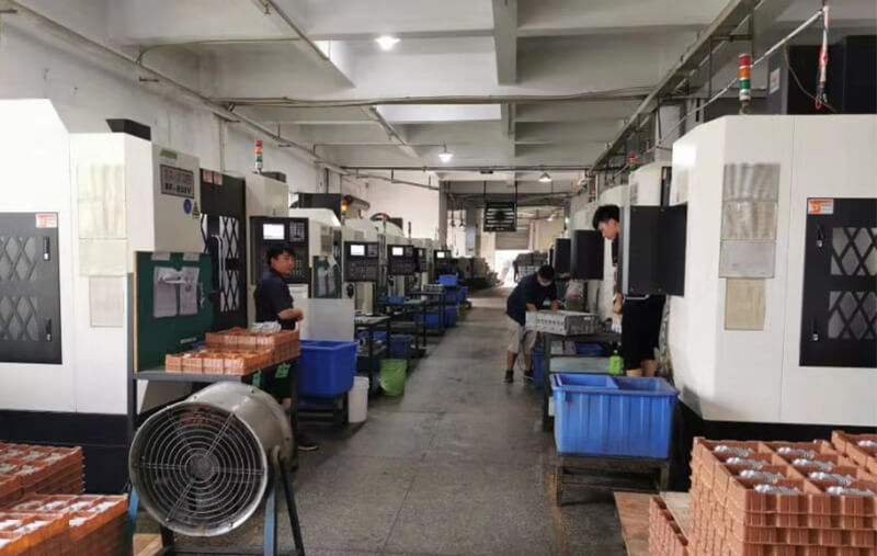 CNC课：CNC加工中心及5轴加工中心共236台。
